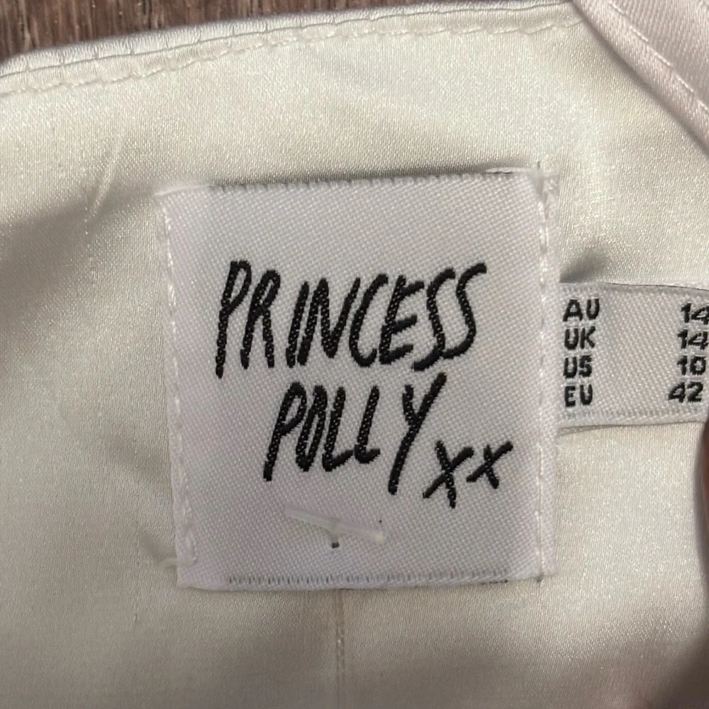 Princess Polly Satin and Sheer Top Sz 10-0345